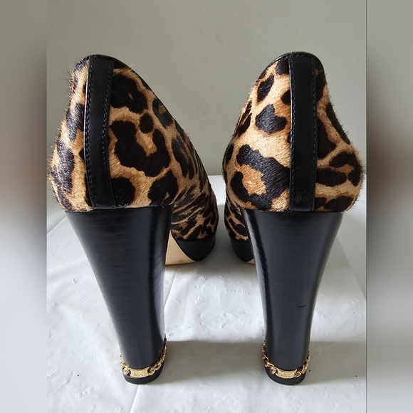 MK MICHAEL KORS Sabrina Leather. Leopard Print Chunk Heel Shoes - Picture 6 of 10